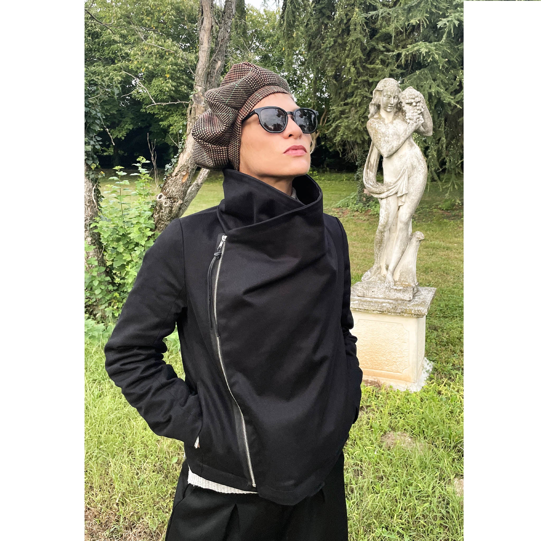 EXPRESS-STICKEREI Berretto Da Yoga Unisex – Caldo Morbido In Acrilico – Prodotto In Austria