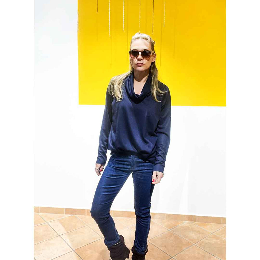 MARBLE - maglia 100% lana vergine con collo ciambella - colore blu