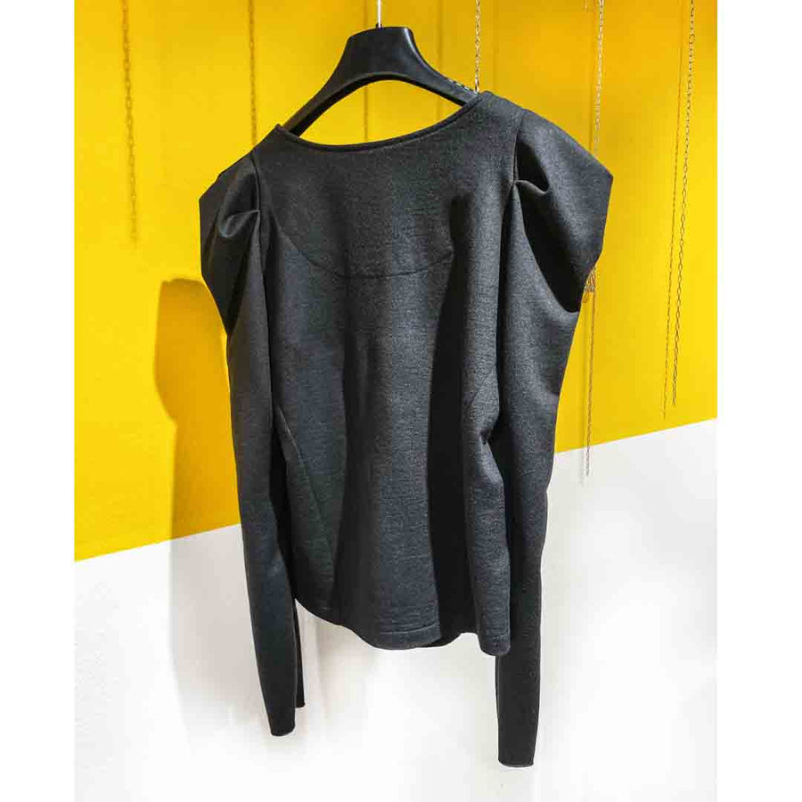MARQUES - Maglia 100%lana sottile colore nero con motivo spalle