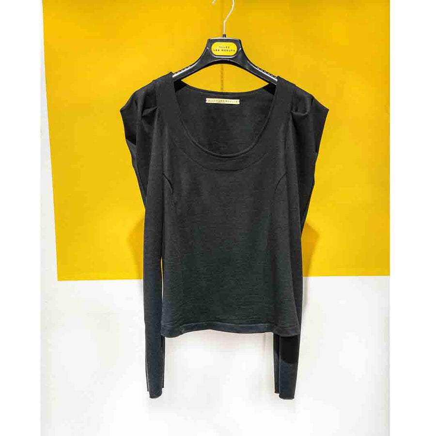 MARQUES - Maglia 100%lana sottile colore nero con motivo spalle